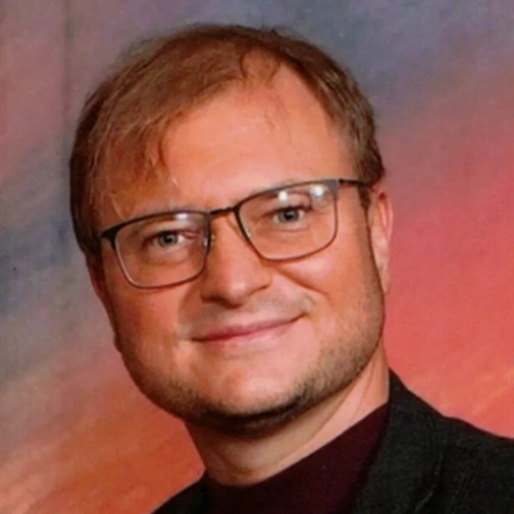 Portrait of Prof. Aleksandr Krasnok